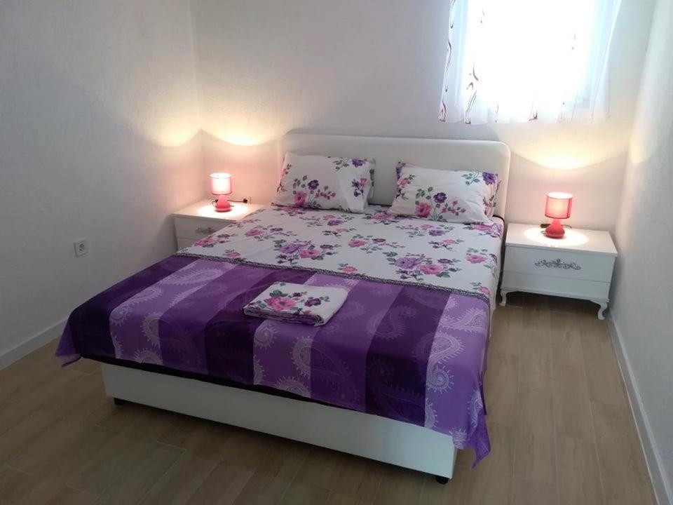Apartmani Marojevic, Bar Exteriör bild