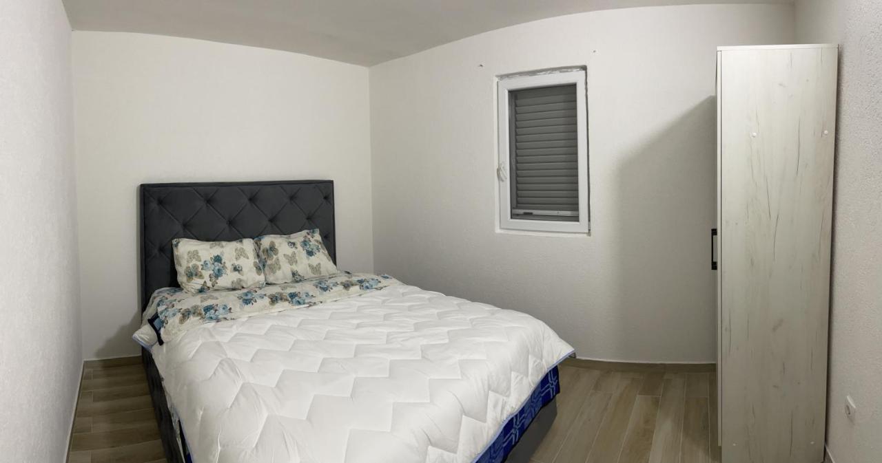 Apartmani Marojevic, Bar Exteriör bild